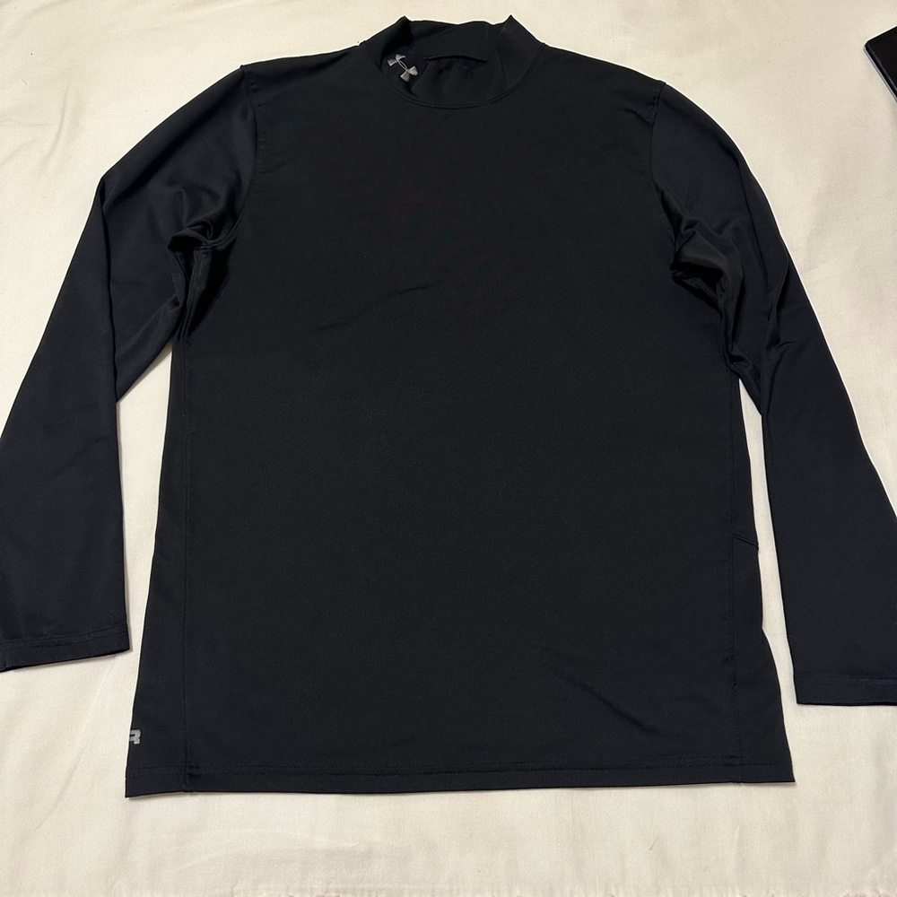 Under Armour Base Layer Top, Medium